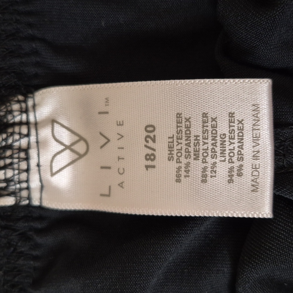 Livi Active Women's Black Athletic Skort Size 18/20 - Picture 2 of 10